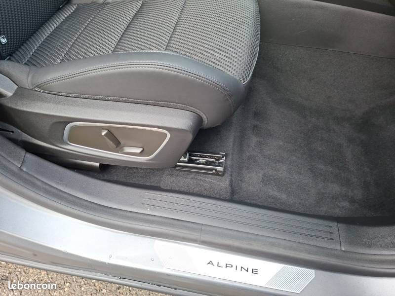 Renault Austral full hybrid E-Tech 200 ch Esprit Alpine (image 28)