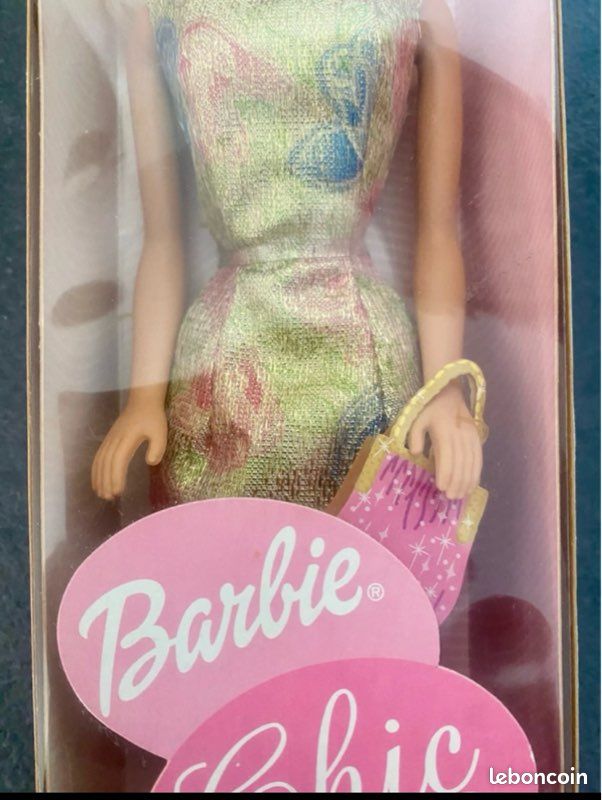 Poupée Barbie Collection Chic à La Belle époque - Mattel - État Neuf Avec Tenue