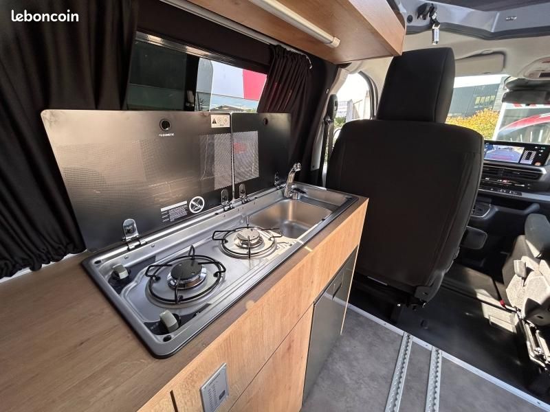 Citroen Jumpy Fg M 2.2 Diesel 180ch Pack Premium Connect automatique (image 21)