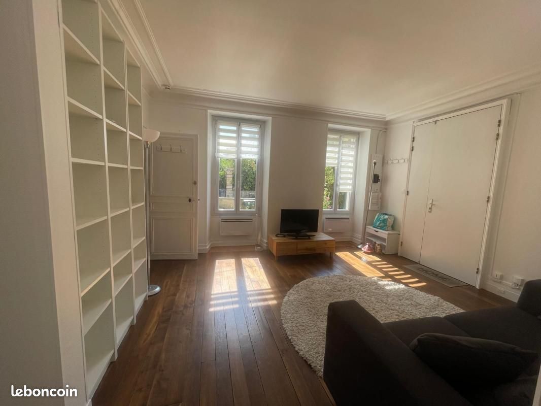 Appartement 1 pièce 46 m² · à Brie-Comte-Robert · 46 m² · 849 €