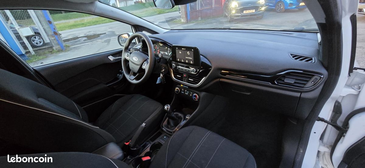 Ford Fiesta 1.1 85 TREND (image 6)