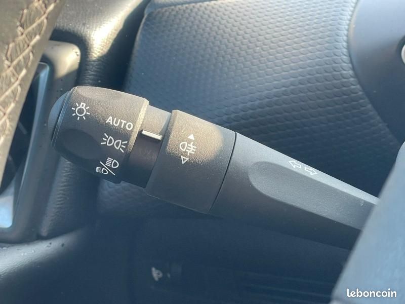 Ds DS 3 1.2 PureTech 130 Bastille Automatique + FEUX MATRIX LED (image 19)