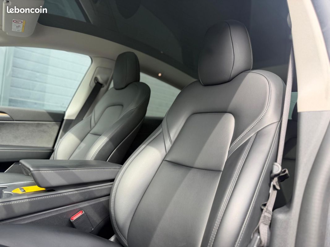 TESLA MODEL Y Long Range AWD Dual Motor SOH 90% (image 14)