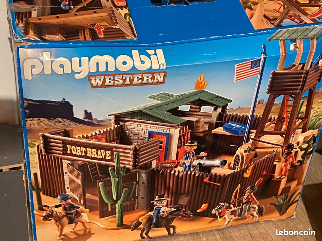 Énorme lot de playmobil (+ de 70 boîtes) (image 3)