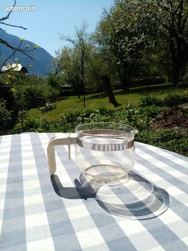 Petite verseuse 6 tasses (image 1)