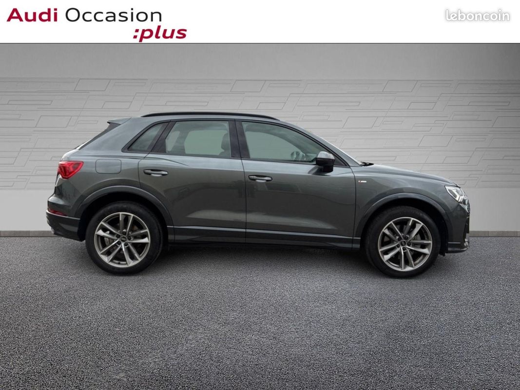 Audi Q3 45 TFSI e 245ch S line S tronic 6 (image 5)