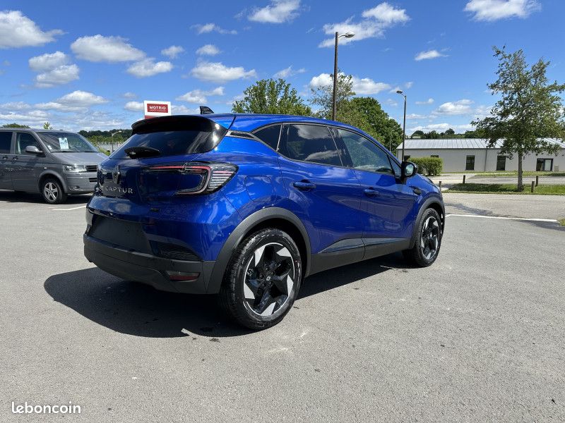 Renault CAPTUR II 1.8 E-TECH FULL HYBRID 160CH TECHNO - 26 (image 5)