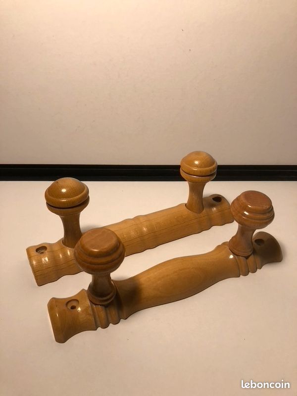 Lot de 2 porte manteaux vintage en bois massif vernis (image 2)