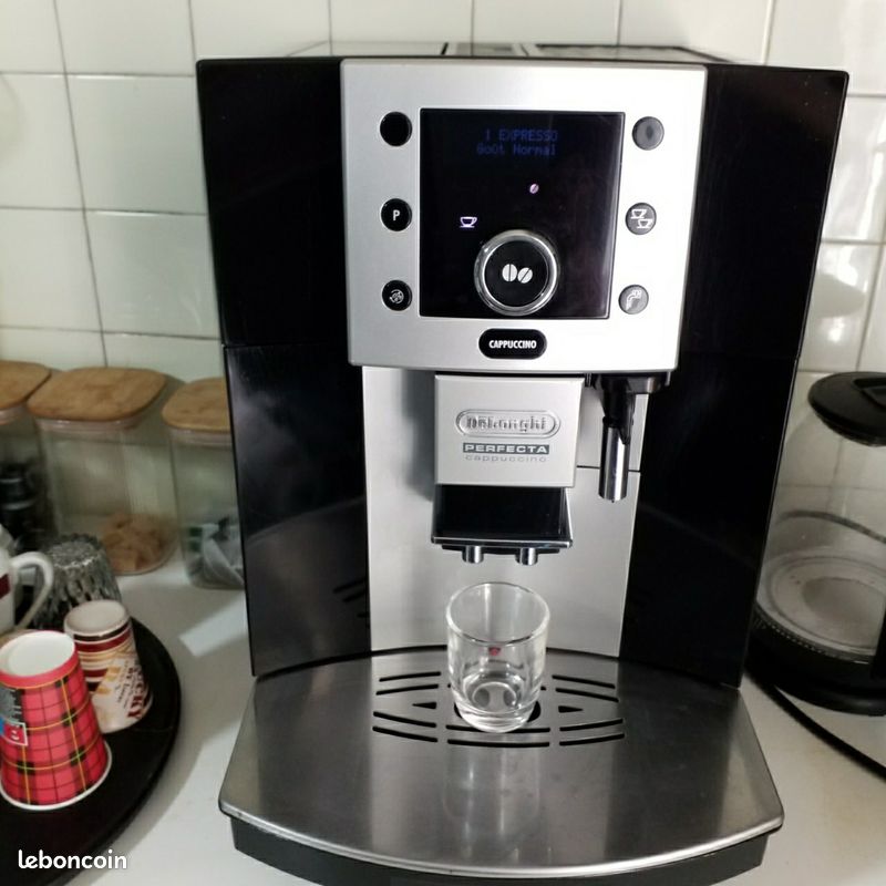 Cafetiere automatique De'Longhi Perfecta avec buse vapeur "Cappuccino" (image 8)