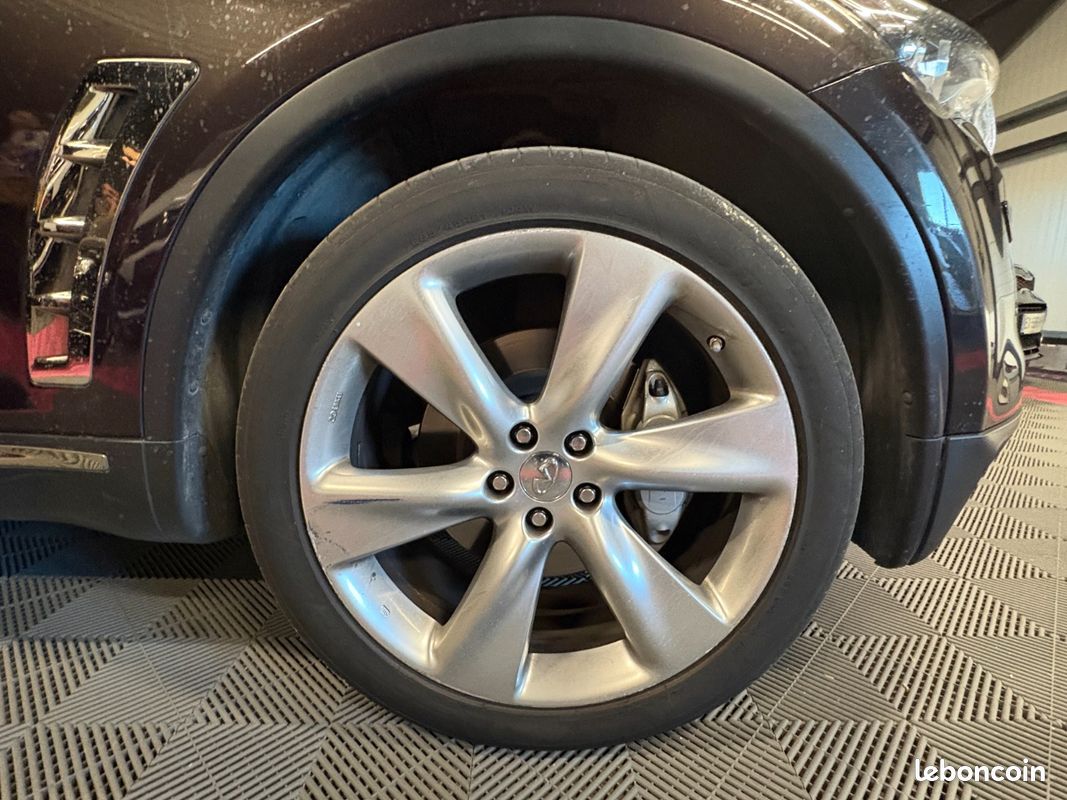 INFINITI FX FX30d 3.0D V6 GT Premium A / Suivi Nissan / 2éme mains (image 33)