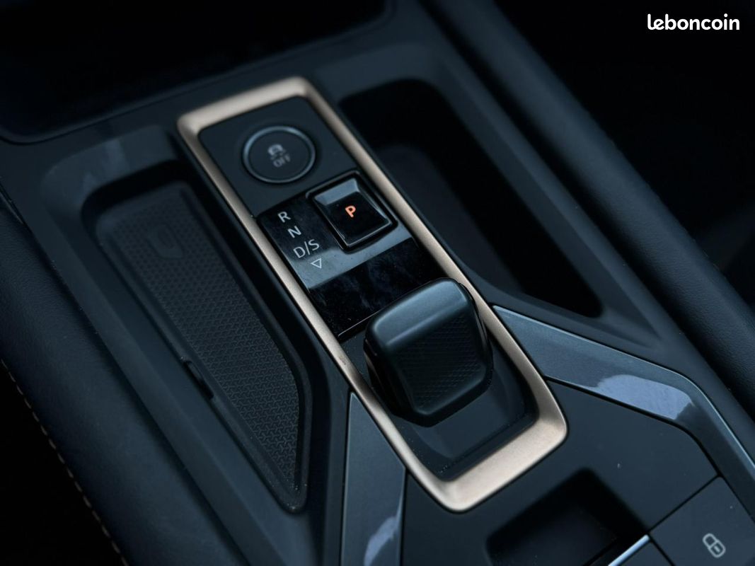 CUPRA FORMENTOR NV 1.5 e-TSI 150 DSG7 avec Hayon élec et Toit ouvrant (image 14)