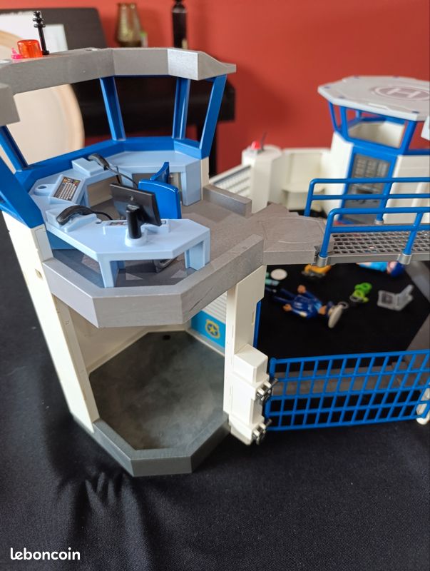 Playmobil Prison Police Centre Pénitentiaire (image 4)