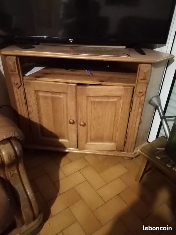 Meuble de télé d angle (image 1)