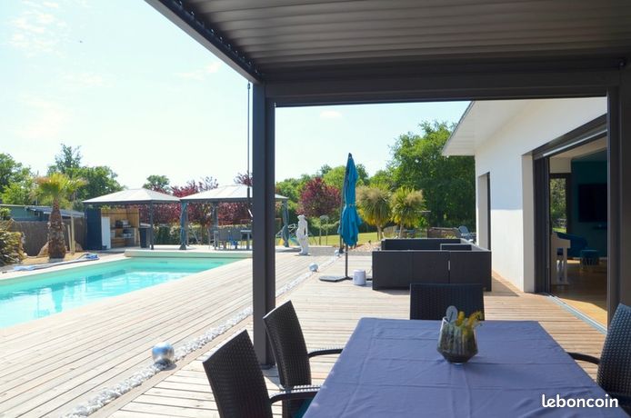 Maison 7 pièces 196 m²