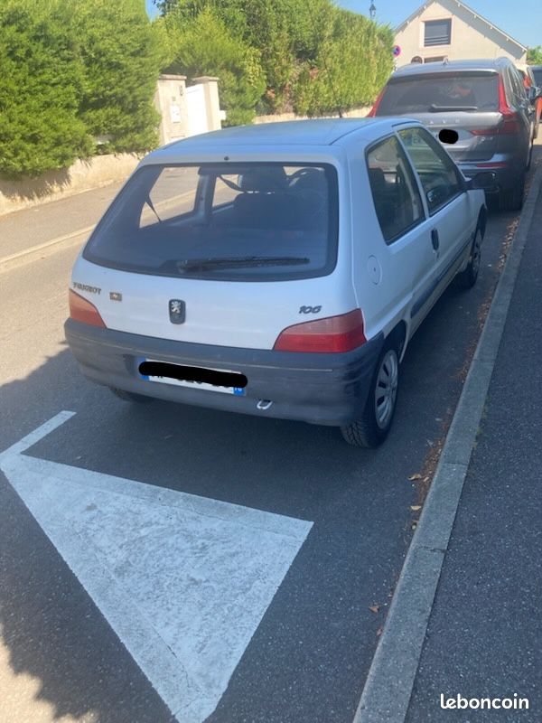Peugeot 106 pour pièces (image 3)