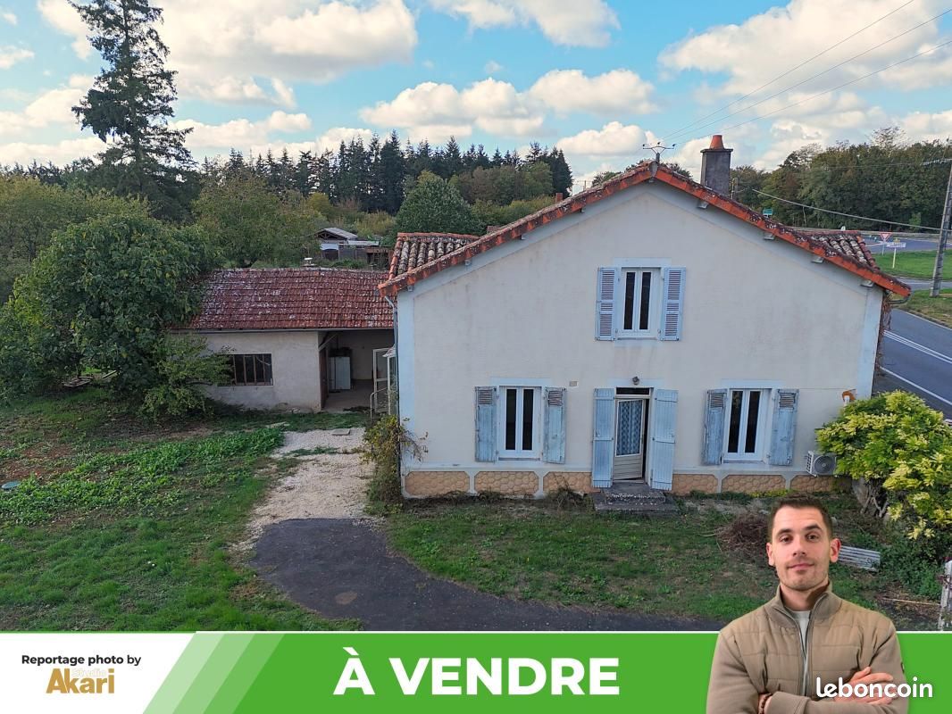 Maison 5 pièces 106 m² · à Limalonges · 106 m² · 83 000 €