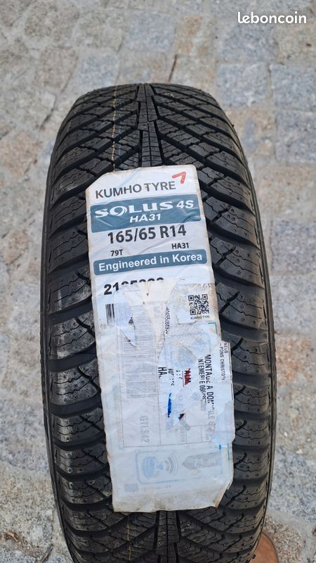 2 pneu hiver solus 4s ha31 165/65 R14 neufs (image 2)