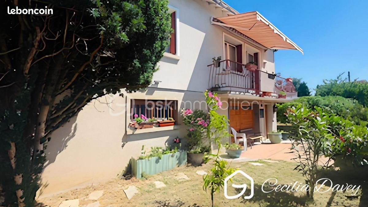 Maison 5 pièces 118 m² · à Sens · 118 m² · 250 000 €