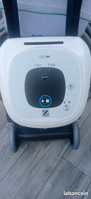 Robot de piscine zodiac (image 2)