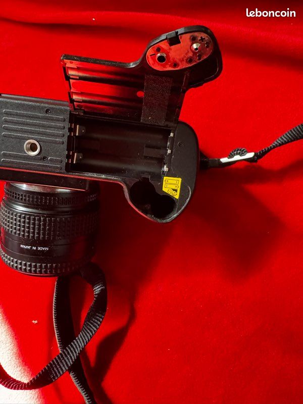 Appareil photo argentique Nikon F-401s + objectif AF Nikkor 35-70 mm (image 6)