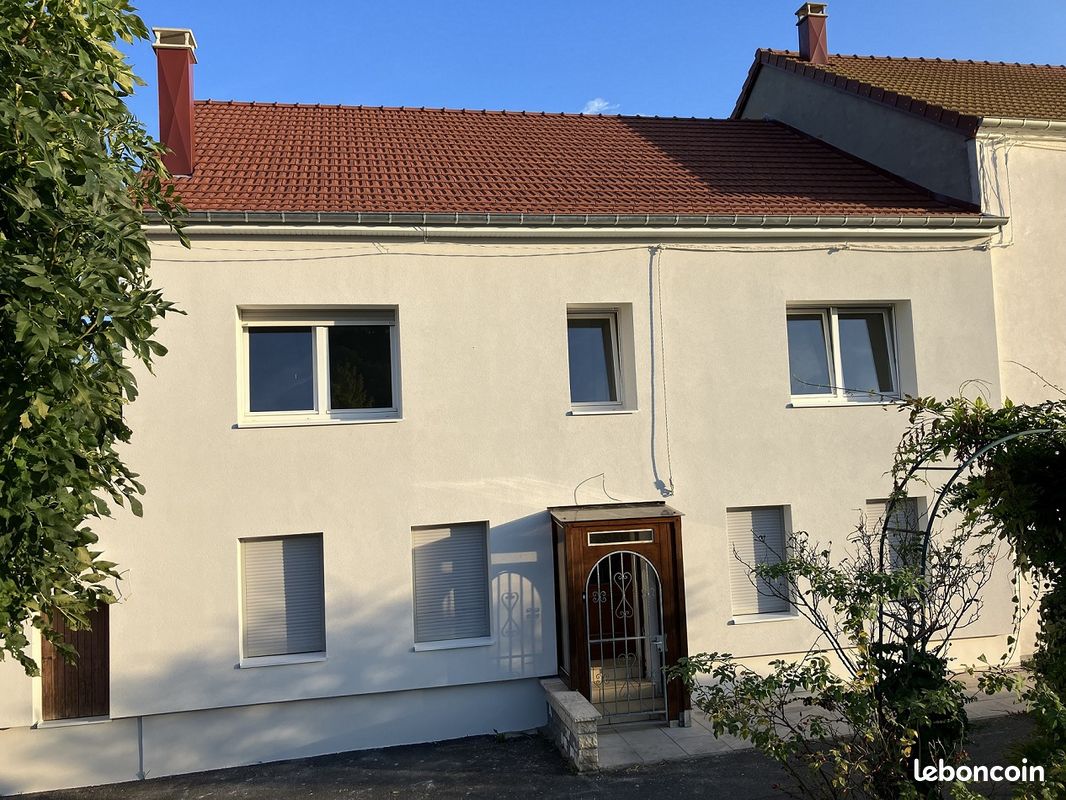 Maison 7 pièces 215 m² · à Sarralbe · 215 m² · 1 020 €/mois