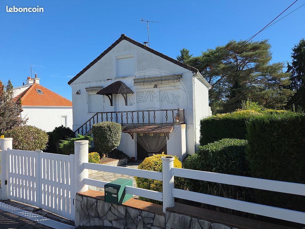 Maison 4 pièces 84 m² · à La Machine · 84 m² · 70 000 €