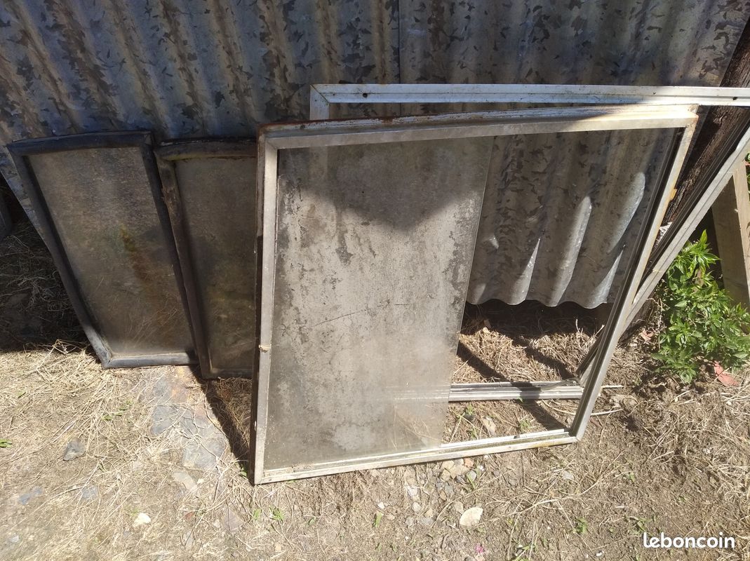 Vitres de cabine Renault 461 (image 1)