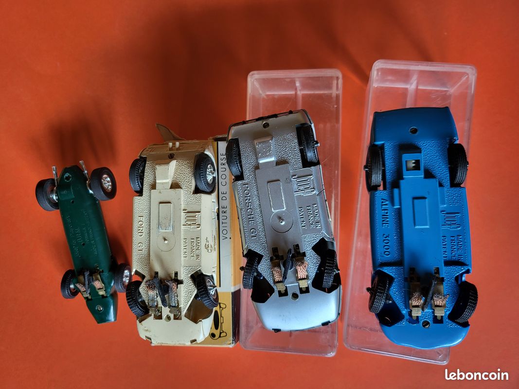 No Tin Toy-1960's JOUEF SLOT CARS CIRCUIT GÉANT/BIG SLOT RACER SET with No Tin Toy-1960's JOUEF SLOT CARS CIRCUIT GÉANT/BIG SLOT RACER SET with