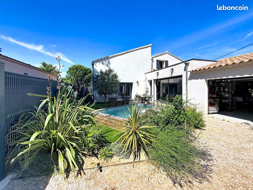 Maison 5 pièces 154 m² · à Avignon · 154 m² · 397 000 €