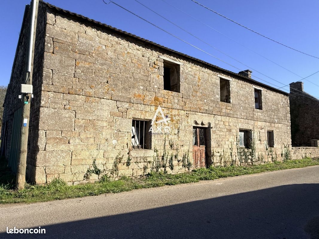 Maison 7 pièces 150 m² · à Guiscriff · 150 m² · 148 000 €