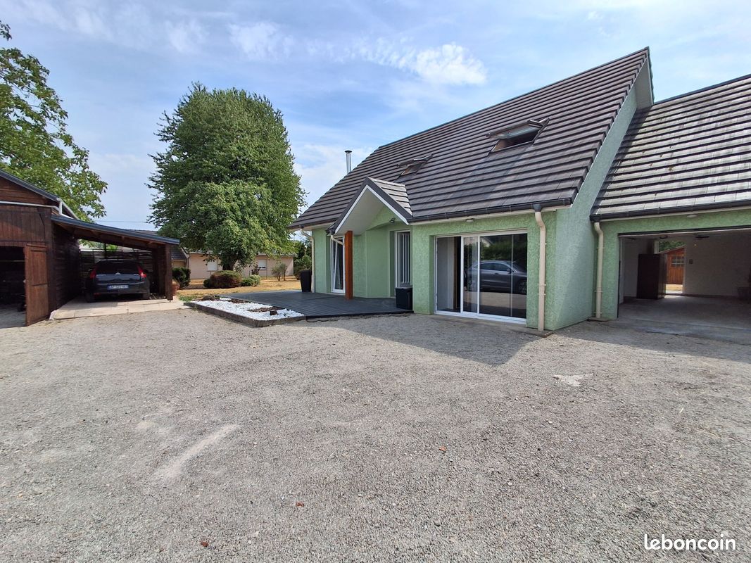 Maison 6 pièces 140 m² · à Magny-Vernois · 140 m² · 255 000 €