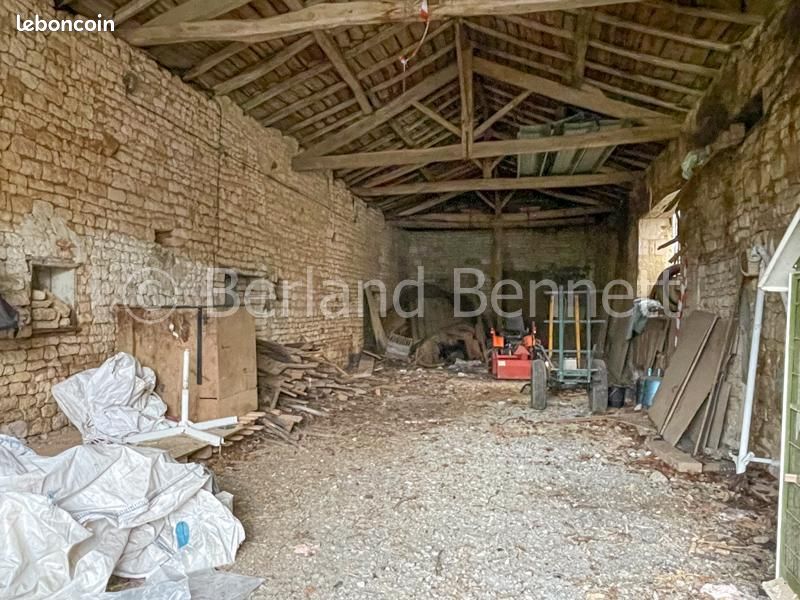 Maison 9 pièces 120 m² - Sauzé-Vaussais 79190 (image principale 16)