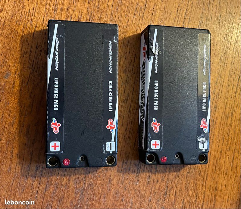 Lot de 2 Chargeurs pour Batteries Li-ION 3,6 V/3,7 V 92,8 X 41,1 X 30,3