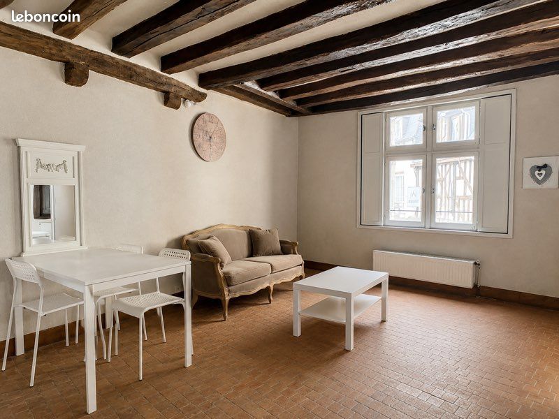 Appartement 2 pièces 44 m² · à Blois · 44 m² · 545 €