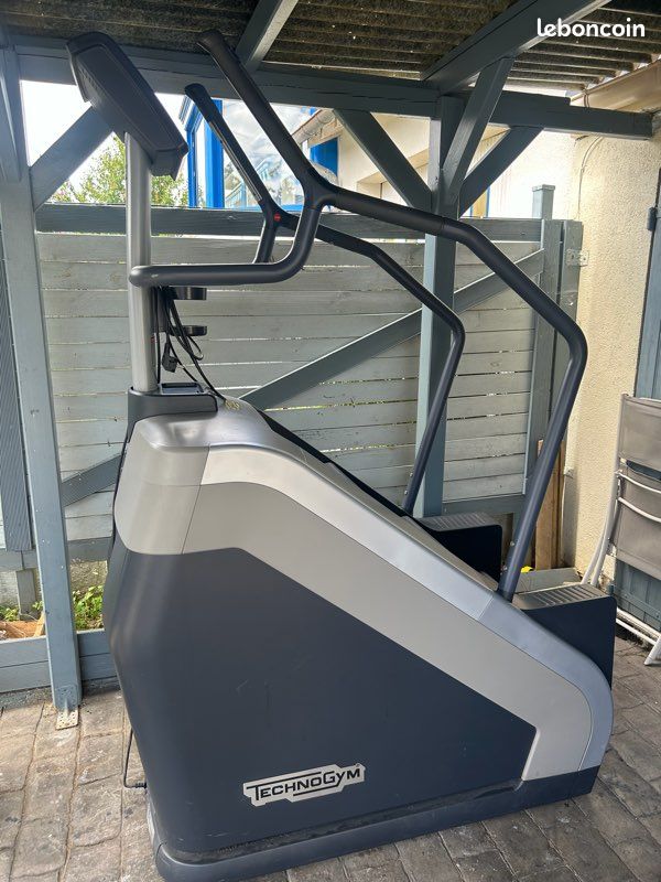 Escalier cardio Technogym Excite Climb (image 2)