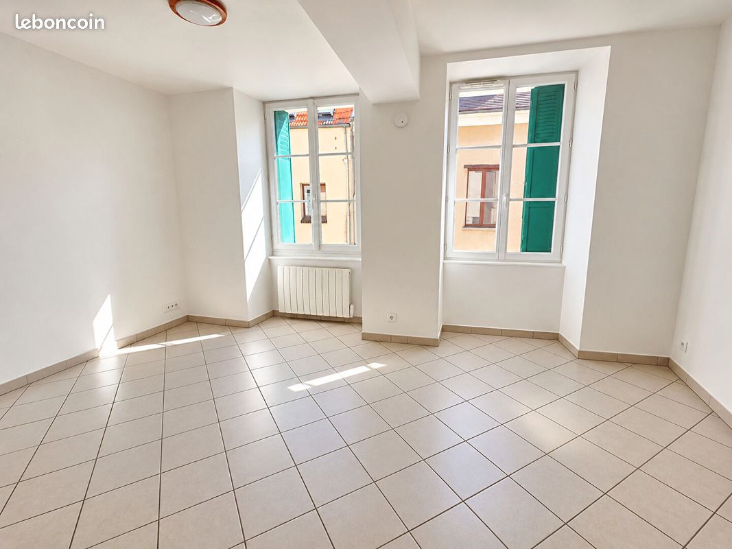Appartement 1 pièce 24 m² · à Épernon · 24 m² · 92 000 €