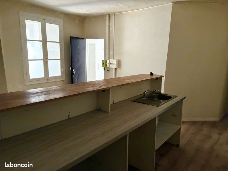 Appartement 4 pièces 70 m² · à Decize · 70 m² · 444 €