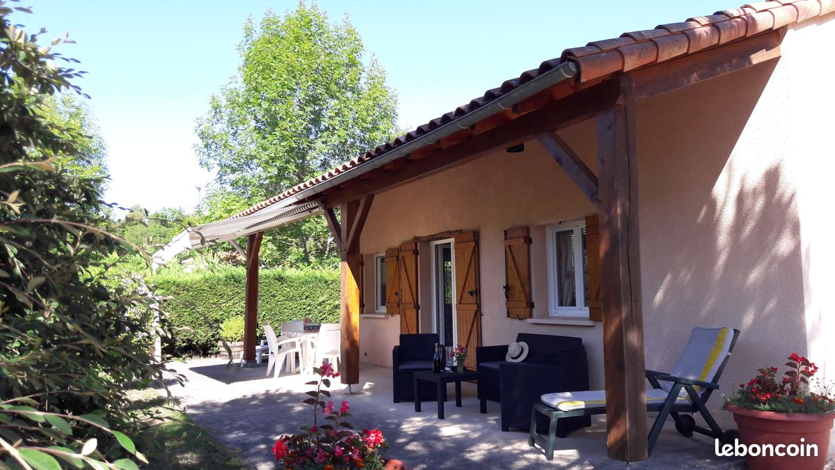 Maison de vacance / bord de rivière (image 1)