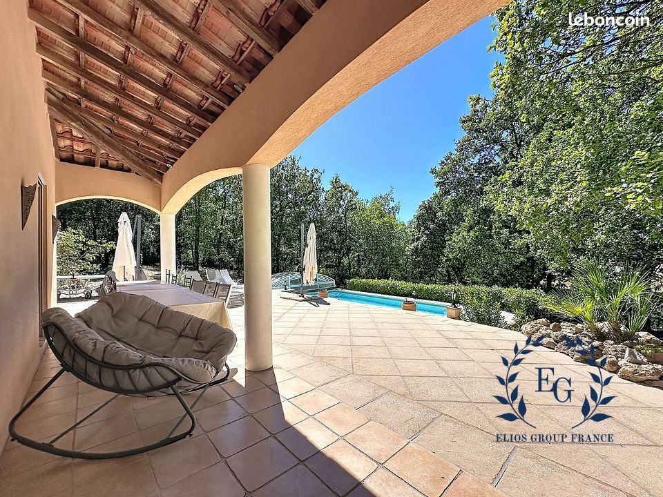 Maison 4 pièces 145 m² · à Besse-sur-Issole · 145 m² · 649 900 €