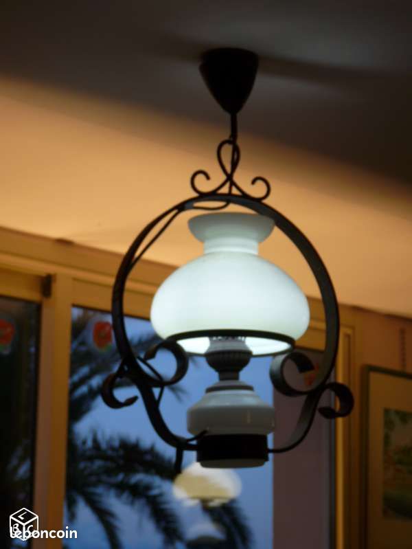 Luminaires en fer forgé (image 1)