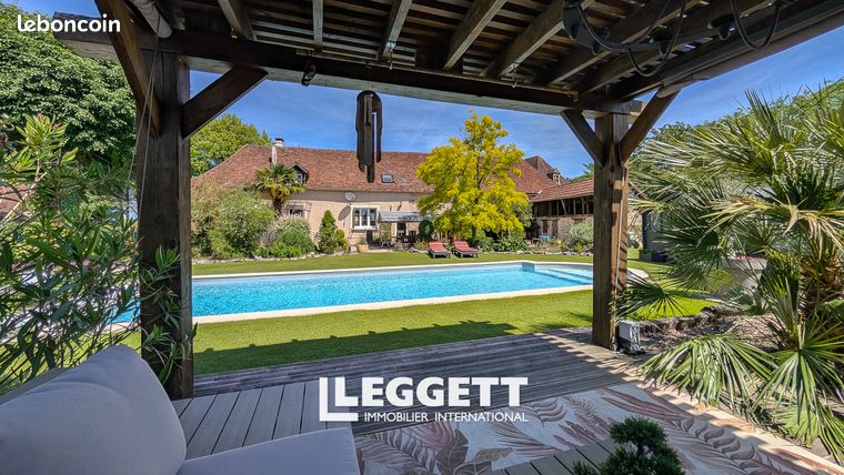 Maison 5 pièces 184 m²