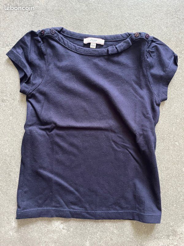 T-shirt « Jacadi » 6 ans en très bon état (image 1)