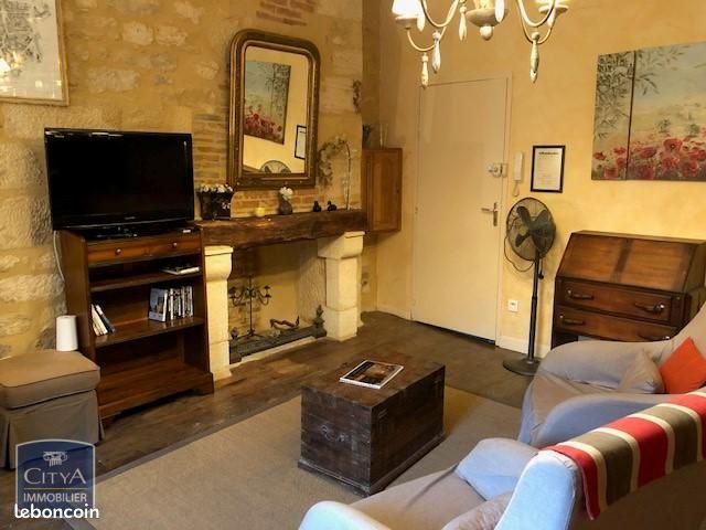 Appartement 2 pièces 40 m² · à Sarlat-la-Canéda · 40 m² · 574 €