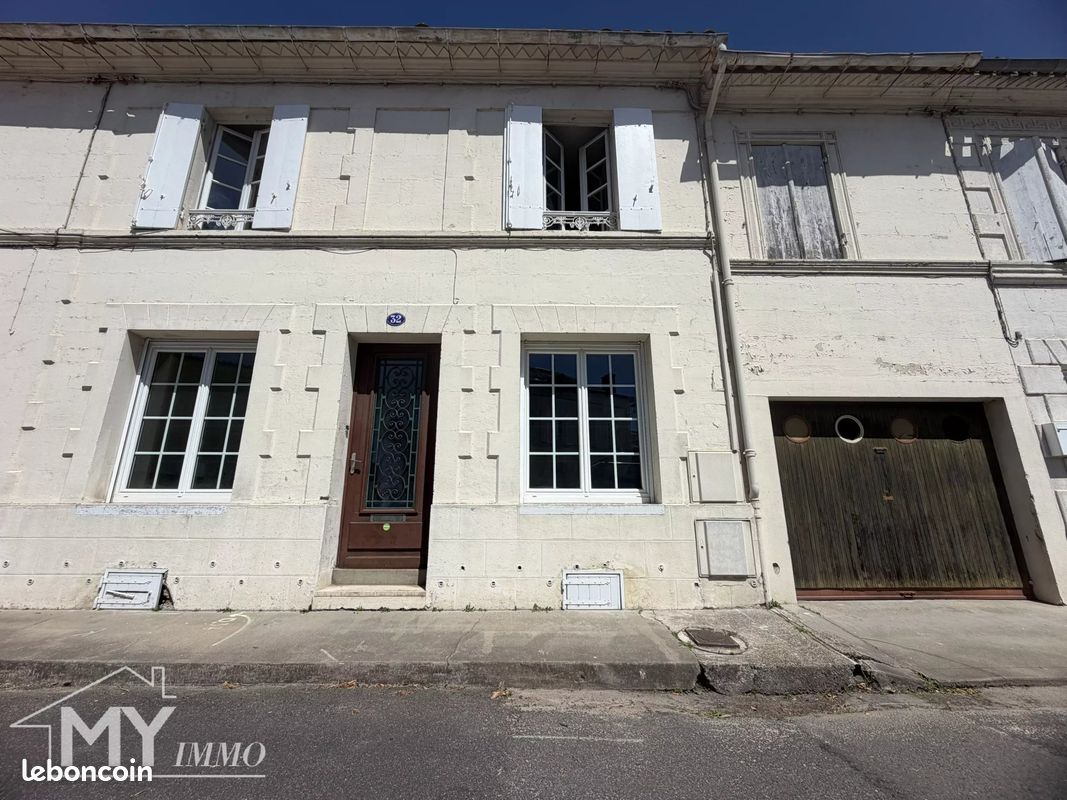 Maison 4 pièces 104 m² · à Castillon-la-Bataille · 104 m² · 130 000 €