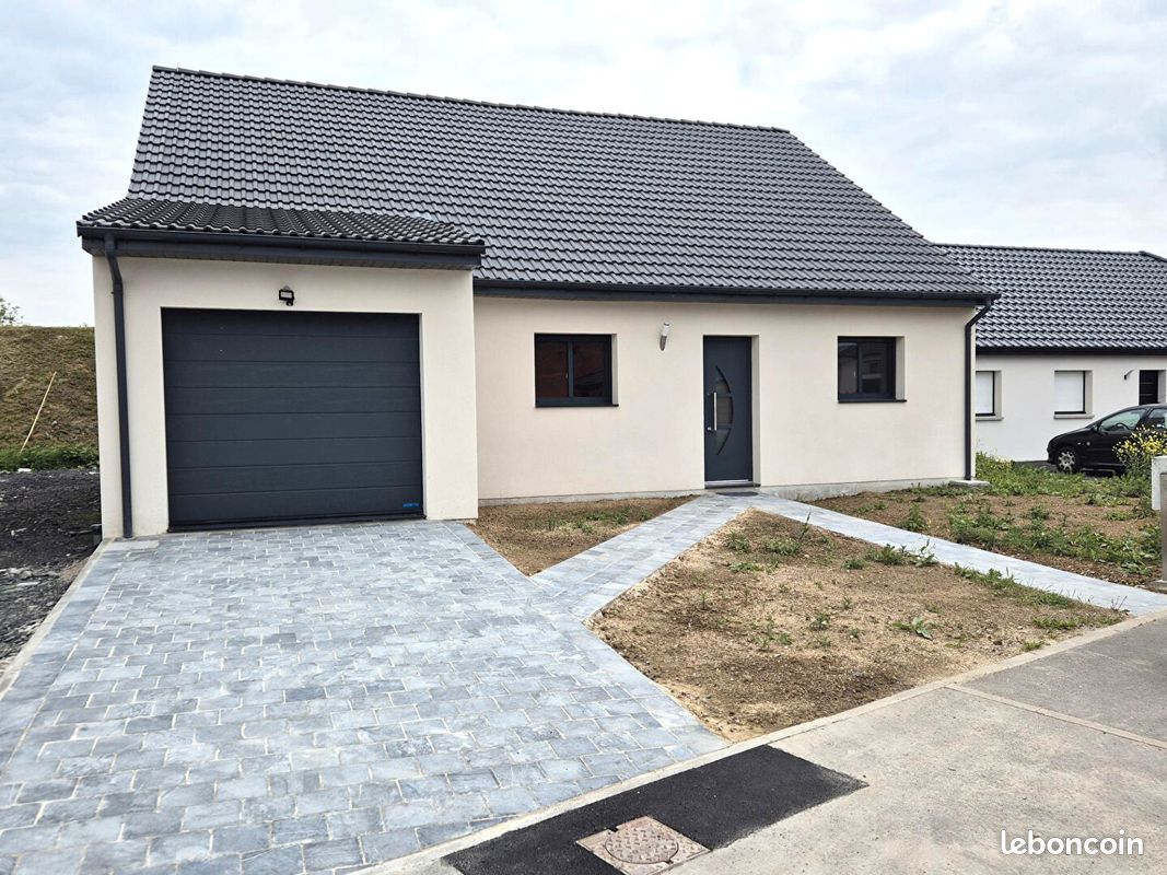 Maison 5 pièces 110 m² · à Oignies · 110 m² · 279 900 €