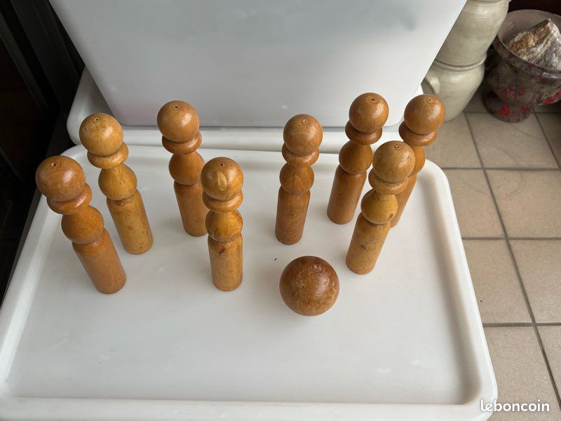 Quille Basque Ancienne En Chêne - Jeu De 9 Quilles De 98 Cm, Début XXe Siècle, Pièce Rare