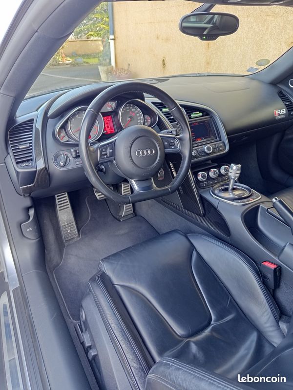 Audi r8 (image 3)