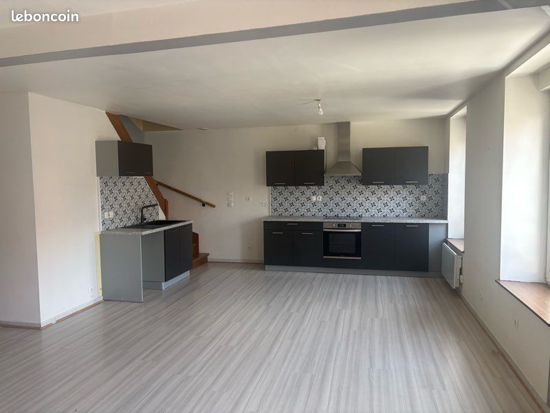 Appartement 5 pièces 100 m² · à Moyenmoutier · 100 m² · 600 €