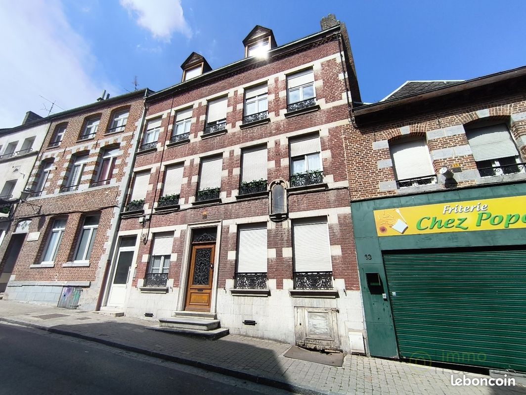 Immeuble 257 m² · à Avesnes-sur-Helpe · 257 m² · 262 500 €