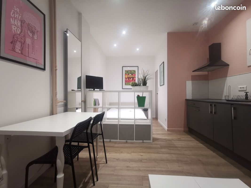 Appartement 1 pièce 25 m² · à Toulon · 25 m² · 460 €